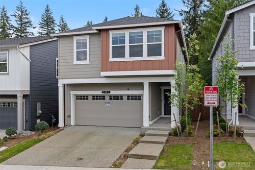 207 17th Dr, Snohomish, WA, 98290-1518 | Card Image