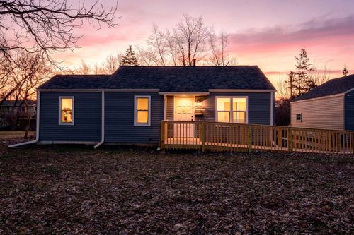 10325 Grand Ave S, Bloomington, MN, 55420-5228 | Card Image