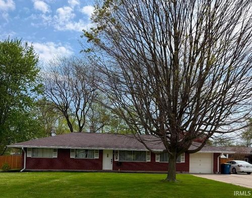 202 S Clark Street, Auburn, IN, 46706 | Card Image