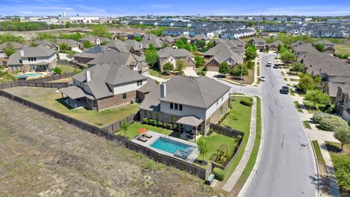 109 Wake Grv, Buda, TX, 78610-3852 | Card Image