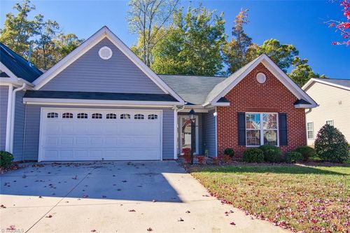 1522 Langdon Village Dr, Clemmons, NC, 27012-8097 | Card Image