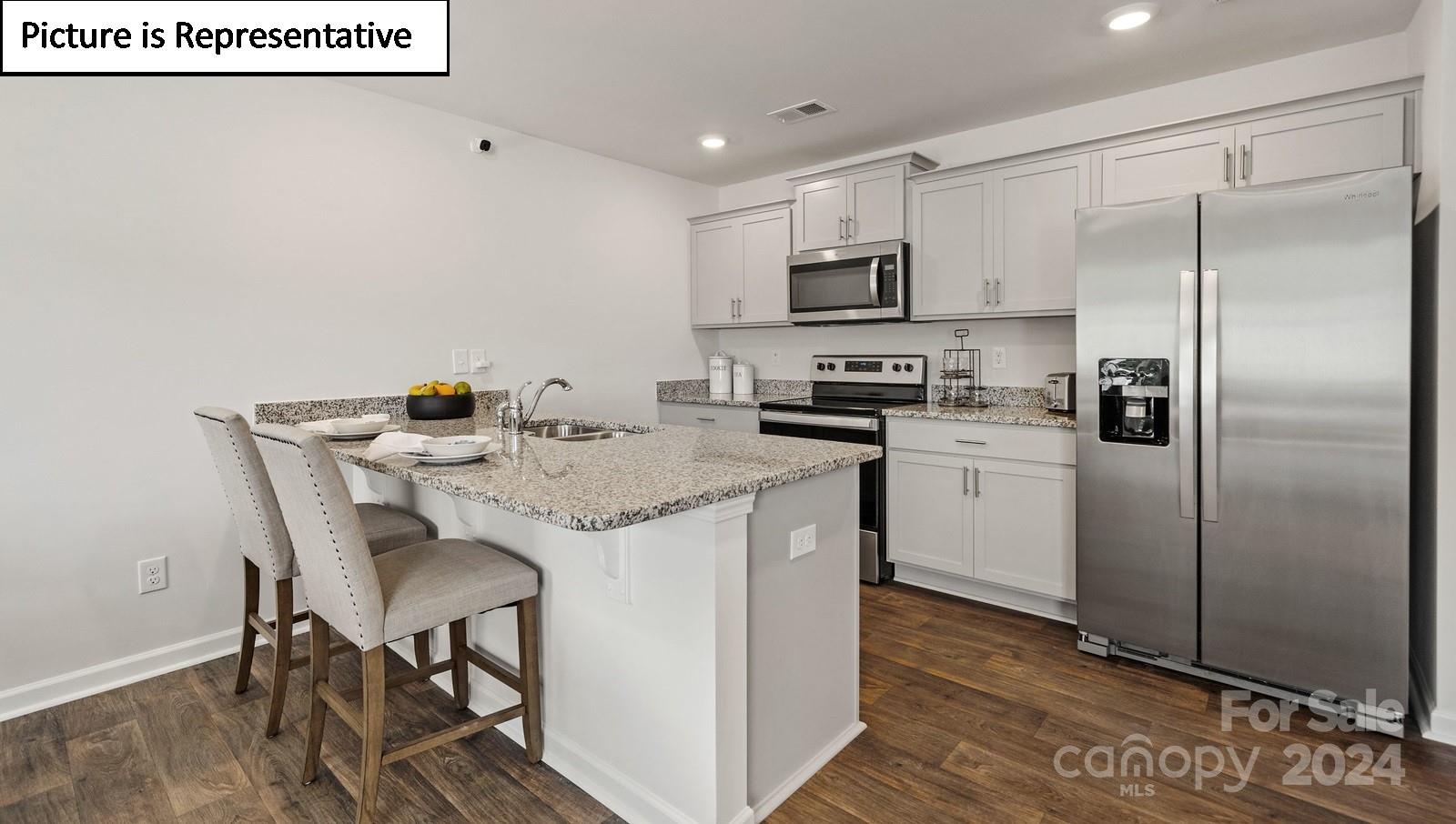 Lurelin Ln, Charlotte, NC 28262