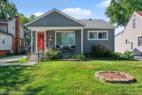 1022 Whitcomb Ave, Royal Oak, MI, 48073-4734 | Card Image