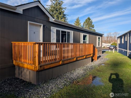 33-4000 Flynn St, Bellingham, WA, 98229-6045 | Card Image