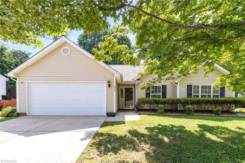 572 Orchard Ridge Lane, Greensboro, NC, 27455 | Card Image