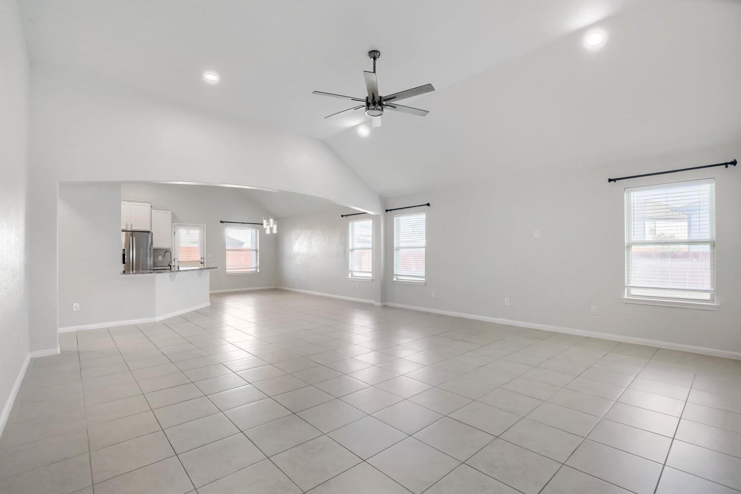 Residential Lease in Leander 3