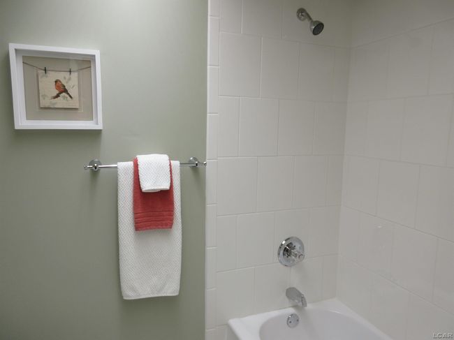 Hall Bath | Image 33