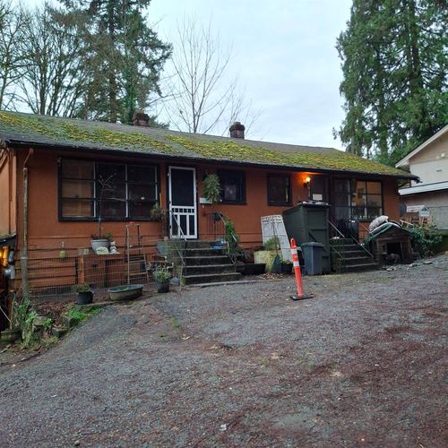 938 Clarke Rd, Port Moody, BC, V3H1M2 | Card Image