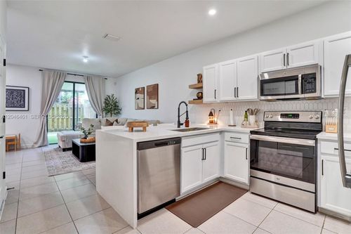 25341 Sw 115th Ct, Homestead, FL, 33032-4723 | Card Image