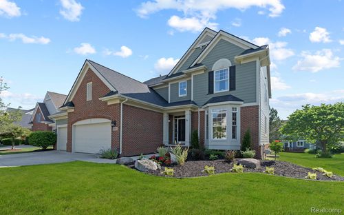 6060 Balmoral Way, Commerce Twp, MI, 48382-4892 | Card Image