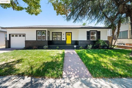 116 Oak Pl, Pittsburg, CA, 94565-3821 | Card Image