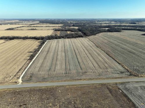 00000 E 1750 Rd, Lawrence, KS, 66046 | Card Image