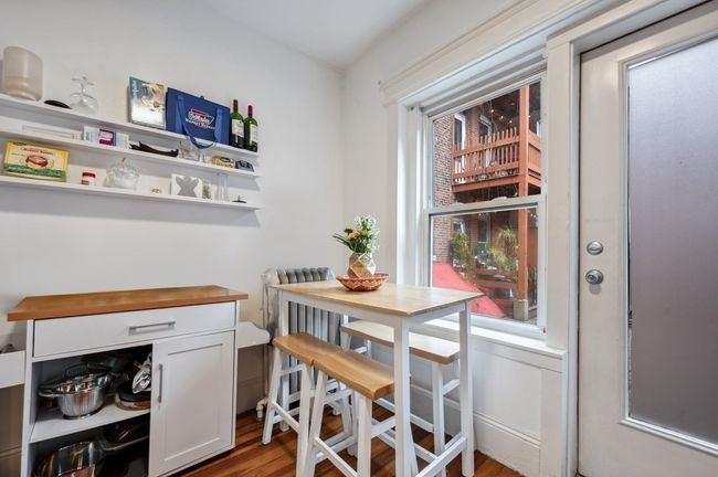 APT-1 - 221 Shurtleff St, Condo with 2 bedrooms, 1 bathrooms and null parking in Chelsea MA | Image 9