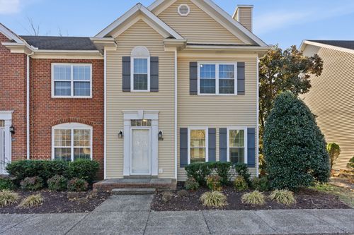 209 Newport Cove Ct, Thompsons Station, TN, 37179-2313 | Card Image