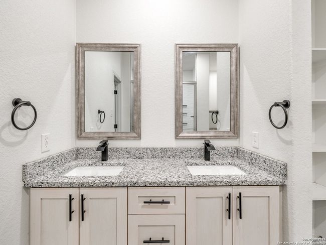656 Fawn Dr, House other with 3 bedrooms, 2 bathrooms and null parking in Spring Branch TX | Image 27