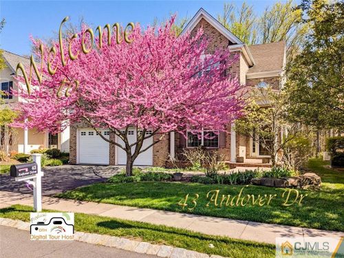 43 Andover Dr, KENDALL PARK, NJ, 08824-7005 | Card Image