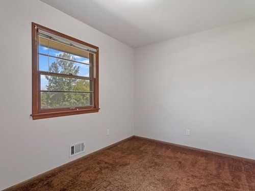 3212 Bunker Lake Blvd Ne, Ham Lake, MN, 55304-7211 | Card Image