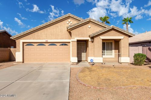 3570 S Moccasin Trl, Gilbert, AZ, 85297-7705 | Card Image