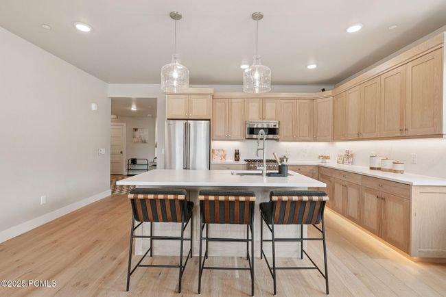 102 - 1121 W Vos Cir, Condo with 3 bedrooms, 2 bathrooms and null parking in Heber City UT | Image 8