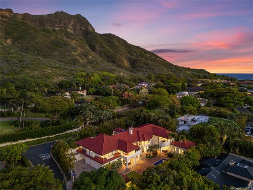 3124 Noela Dr, Honolulu, HI, 96815-4515 | Card Image