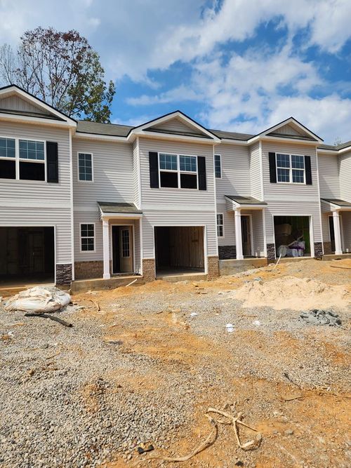 252 Dale Mires Ln, Baxter, TN, 38544-2220 | Card Image