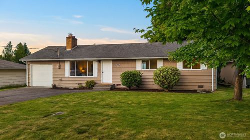 7721 Tyee Rd, Everett, WA, 98203-6313 | Card Image