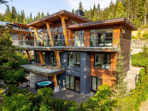 2909 Kadenwood Dr, Whistler, BC, V8E0L6 | Card Image