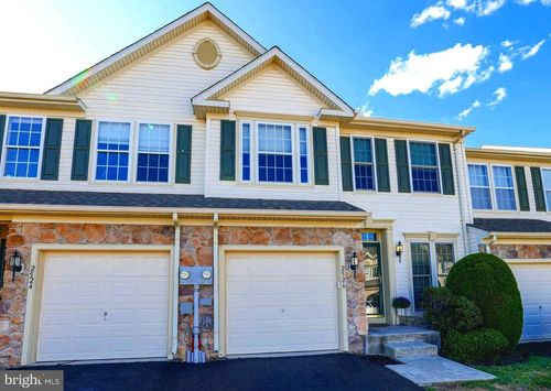 2526 Peachtree Dr, PERKASIE, PA, 18944-5438 | Card Image