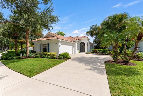 2067 Valencia Dr, Delray Beach, FL, 33445-5328 | Card Image