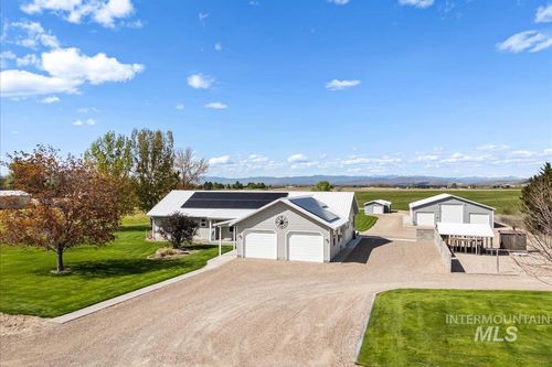 2490 Watts Ln, Payette, ID, 83661-5327 | Card Image