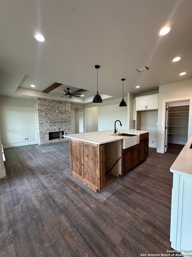 720 N Dickson St, House other with 4 bedrooms, 2 bathrooms and null parking in Poth TX | Image 16