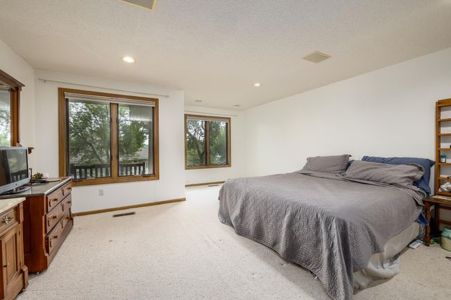 8991 Ferndale Ln, Townhouse with 2 bedrooms, 3 bathrooms and null parking in Eden Prairie MN | Image 22