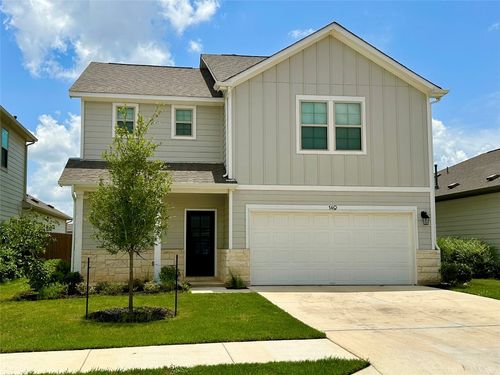 149 Gullivers Dr, Elgin, TX, 78621-2497 | Card Image