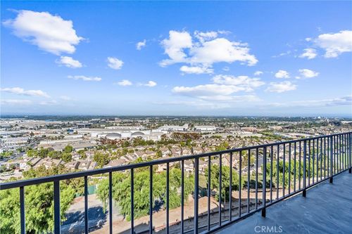 402-2700 E Panorama Dr, Signal Hill, CA, 90755 | Card Image