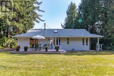 4786 Blue Heron Dr, House other with 2 bedrooms, 2 bathrooms and 8 parking in Bowser BC | Image 2