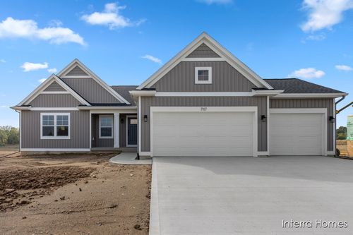 7117 Kettle Dale Ave Se, Alto, MI, 49302-7001 | Card Image