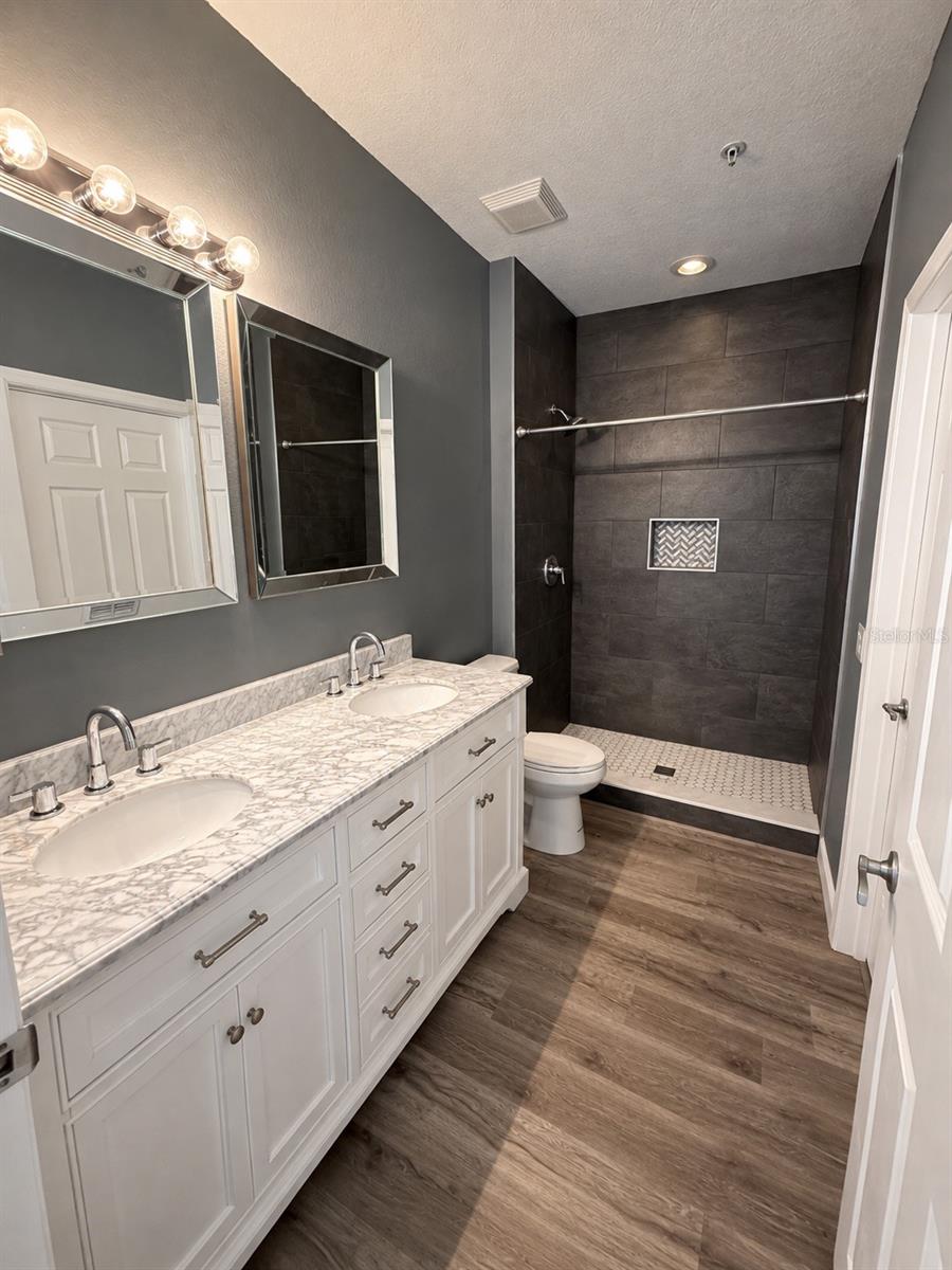 Residential in ORLANDO 4