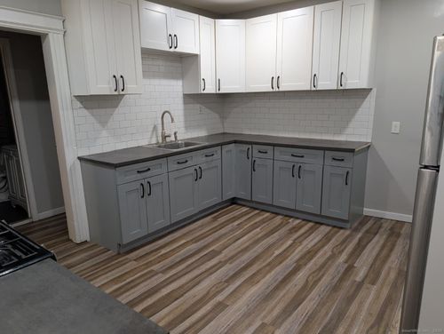 apt-2nd-3788 Main St, Bridgeport, CT, 06606-3622 | Card Image