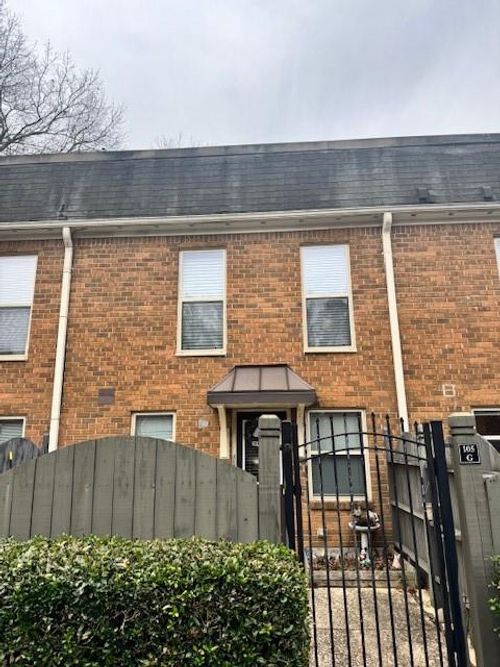 unit-g-105 N River Dr, Atlanta, GA, 30350-1903 | Card Image