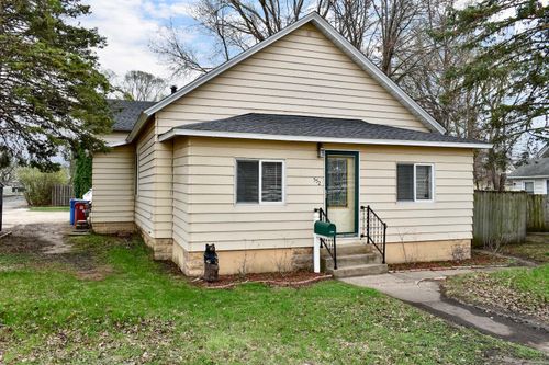 552 Hamilton St, Winona, MN, 55987-4340 | Card Image