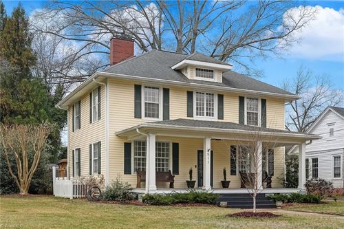 511 Patrick St, Eden, NC, 27288-6016 | Card Image