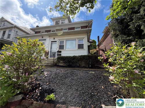1-2118 Northampton Street, Wilson Boro, PA, 18042 | Card Image