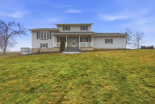 8161 Hazel Dell Rd, Howard, OH, 43028-9717 | Card Image