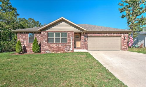 79 Islay Dr, Bella Vista, AR, 72715-3802 | Card Image