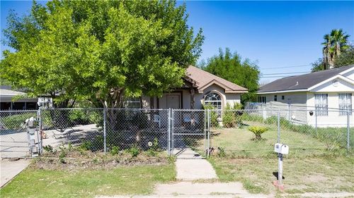 7310 Pinal St, Palmview, TX, 78572-1995 | Card Image