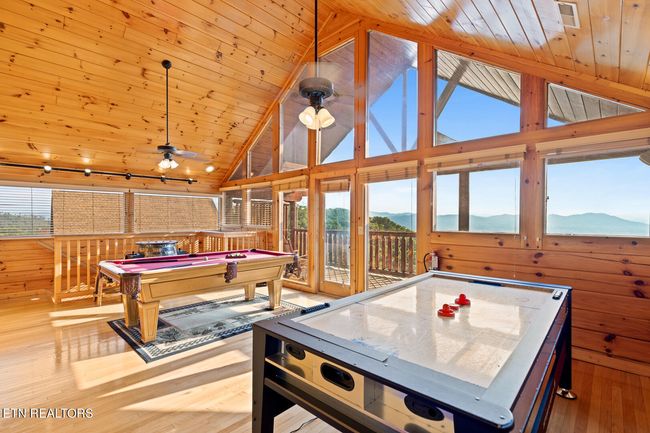 1851 Starr St, House other with 2 bedrooms, 2 bathrooms and null parking in Sevierville TN | Image 21