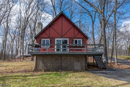 31 Plum Tree Rd, Vernon, NJ, 07462-3473 | Card Image