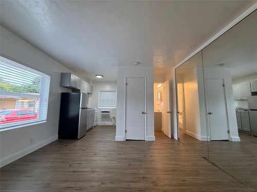 apt-1-2037 Madison St, Hollywood, FL, 33020-6931 | Card Image