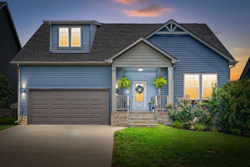206 Eagles Talon Ct, Clarksville, TN, 37040-1481 | Card Image