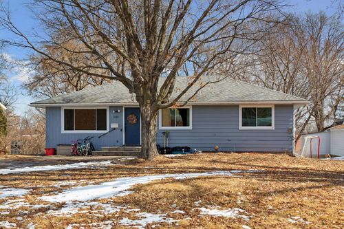 1021 Bailey St, Hastings, MN, 55033-2215 | Card Image